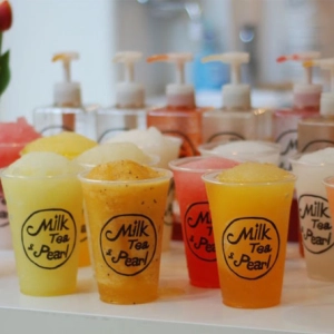 cong-thuc-matcha-latte-huong-vi-nhat-ban-trong-tach-nho